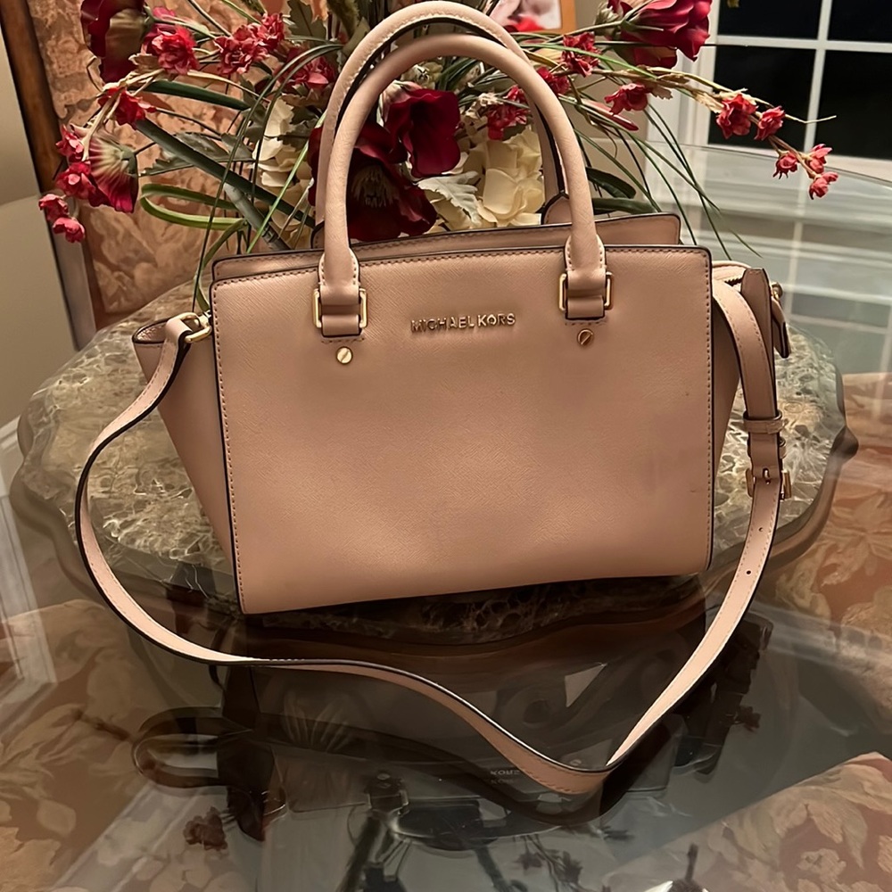Michael Kors Peach / Pink Purse